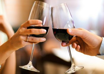 Quy ước nâng ly chúc mừng