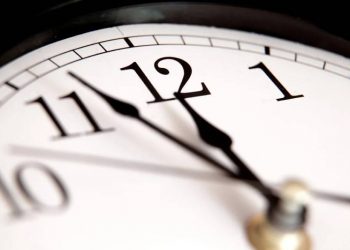 Thời gian giao dịch chứng khoán