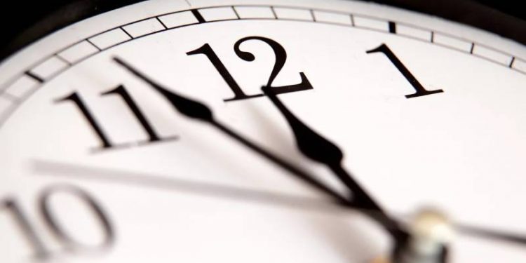 Thời gian giao dịch chứng khoán