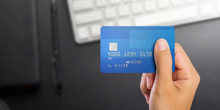 Thẻ tín dụng có chuyển khoản được không?