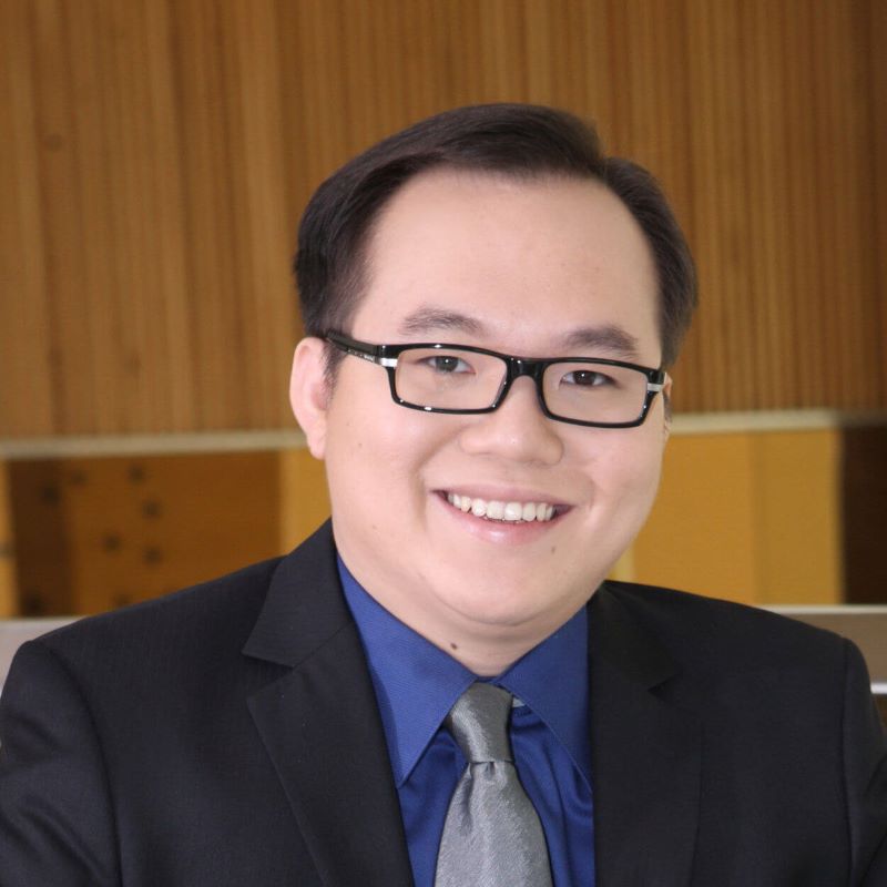 Chân dung diễn giả Trần Đăng Khoa